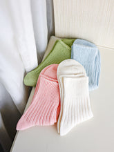 Ramie Thick Needle Middle Socks